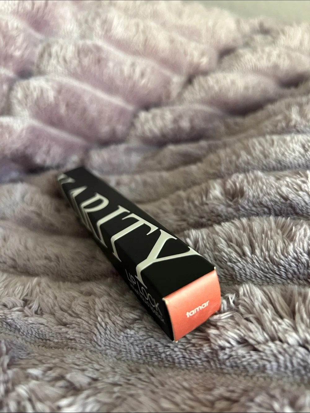 NIB Karity Lip Lock Velvet Liquid Lipstick - Tamar